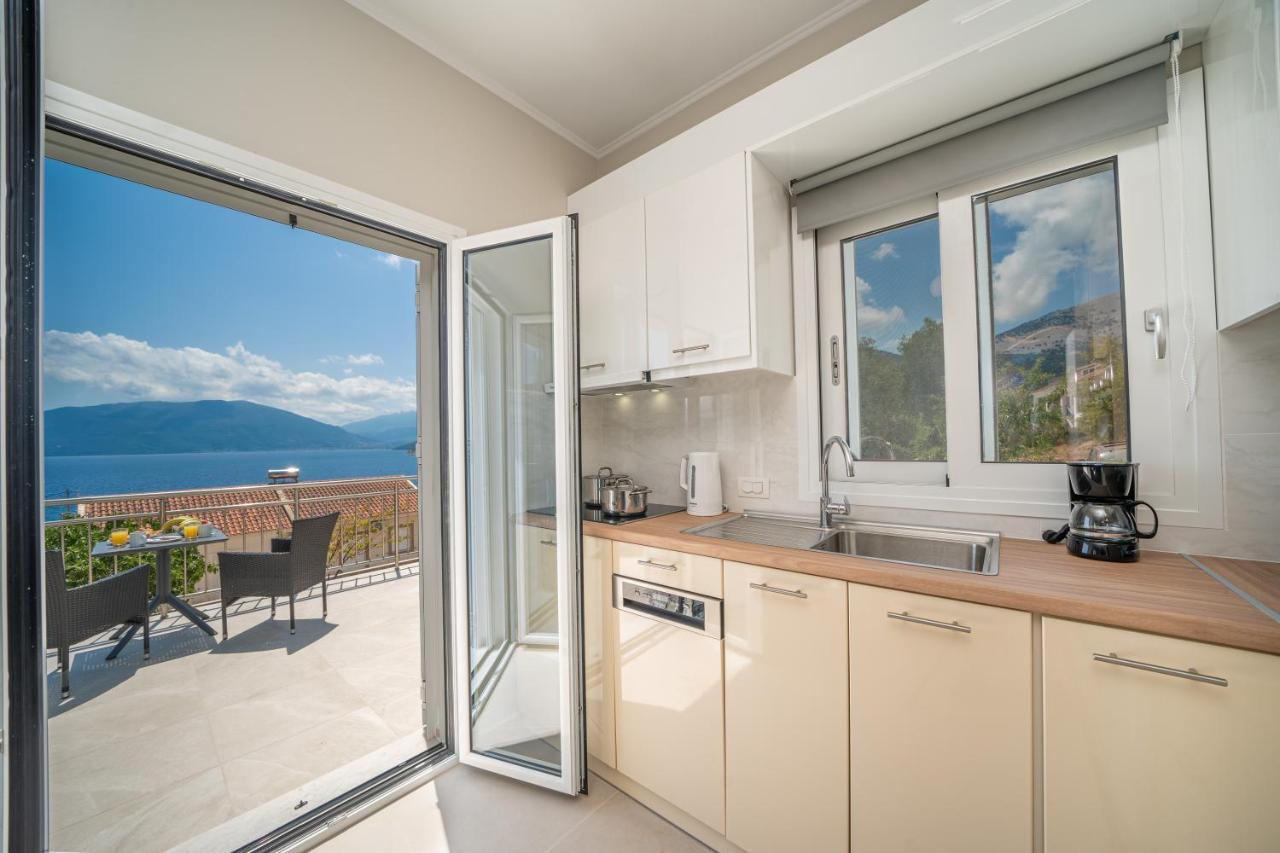Maritina'S Apartments Amazing Sea View Agia Efimia Buitenkant foto