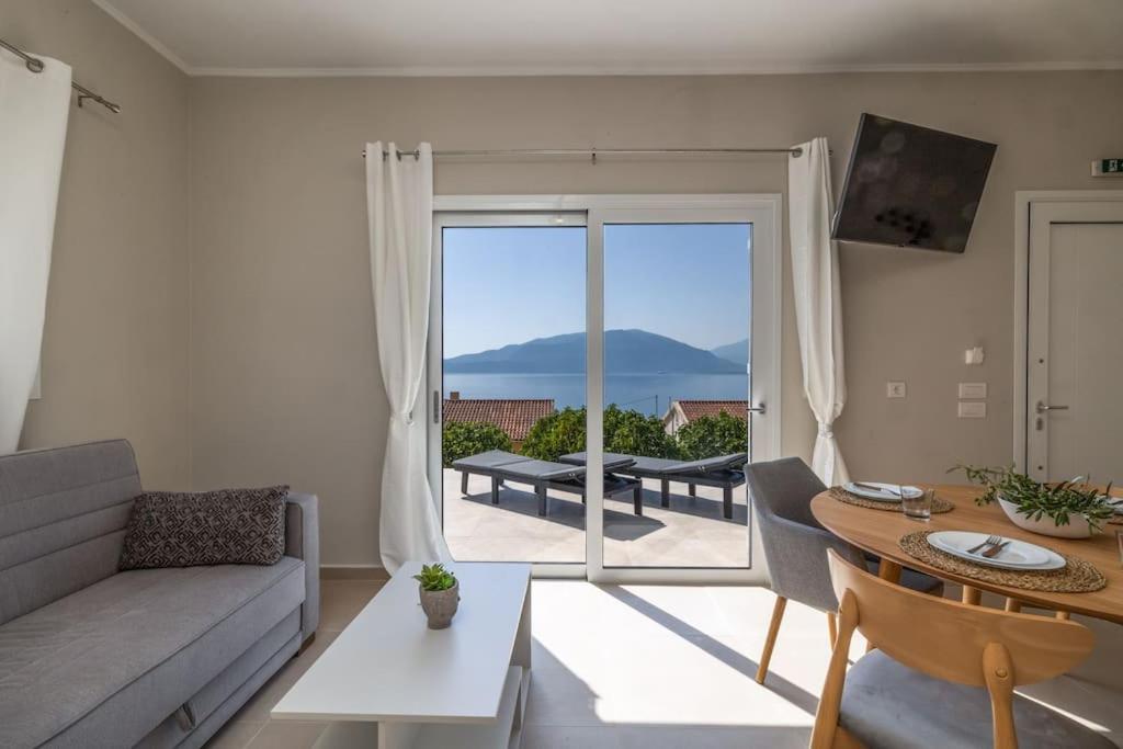 Maritina'S Apartments Amazing Sea View Agia Efimia Buitenkant foto