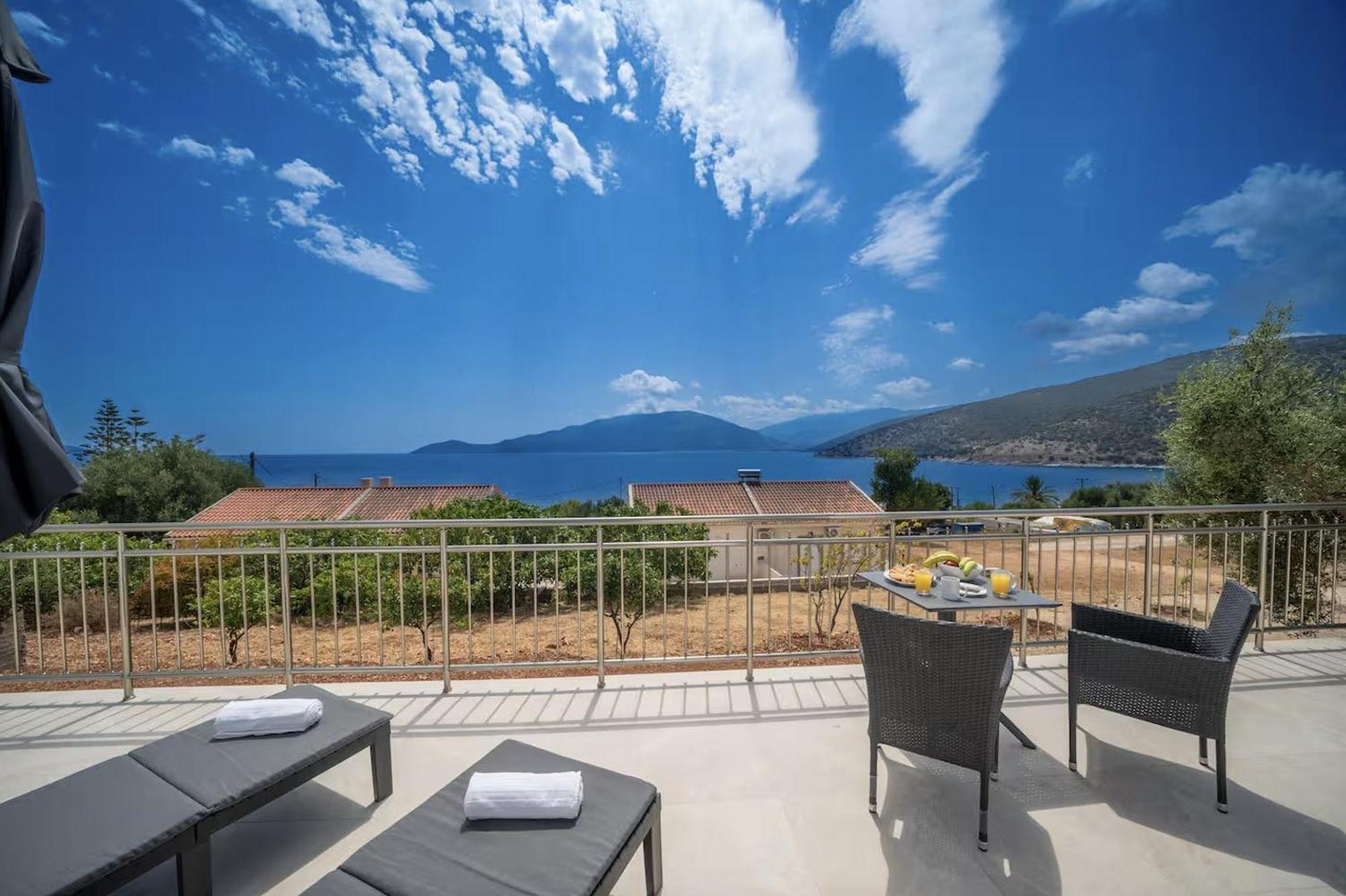 Maritina'S Apartments Amazing Sea View Agia Efimia Buitenkant foto